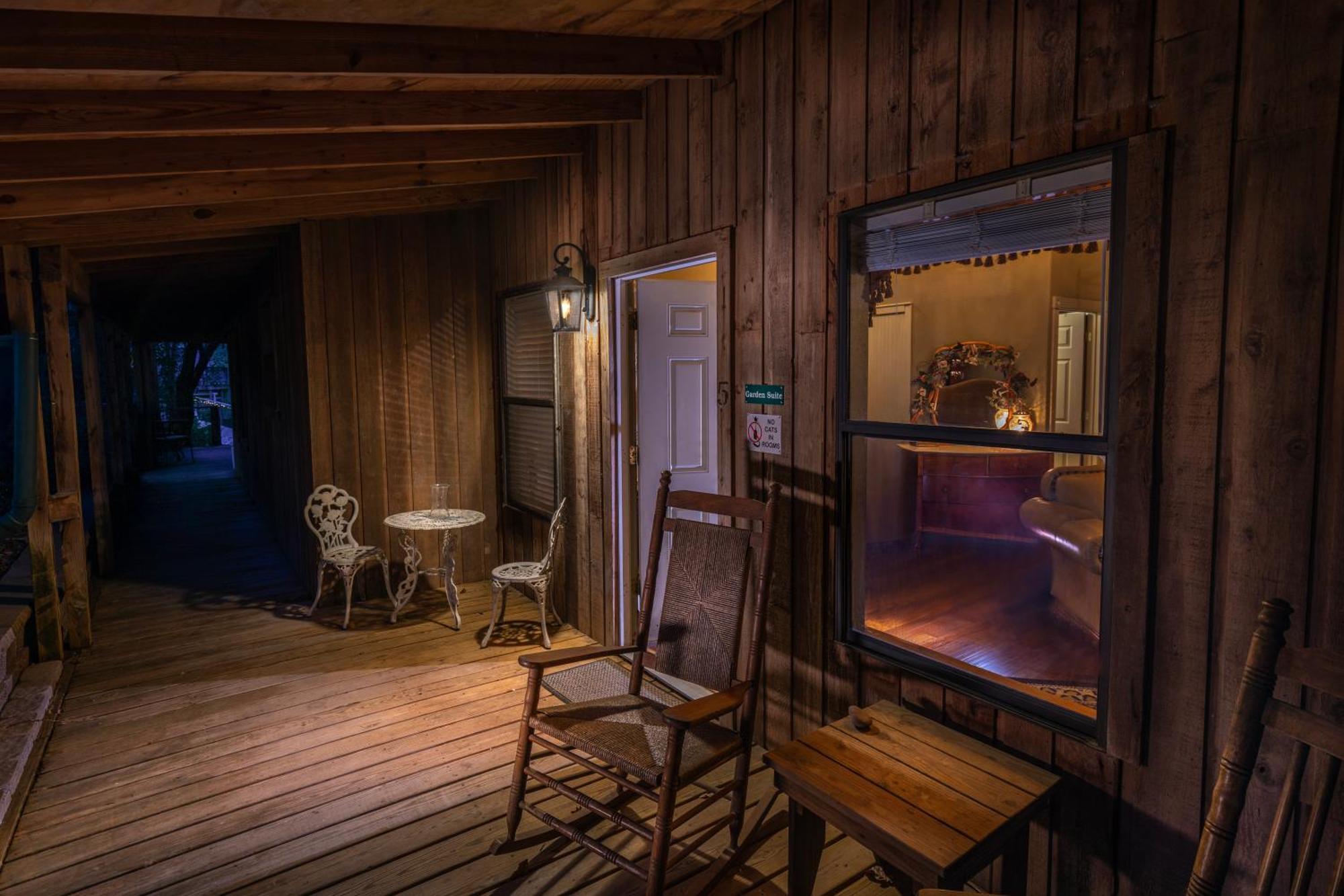 Bed And Breakfast On White Rock Creek Waco Εξωτερικό φωτογραφία