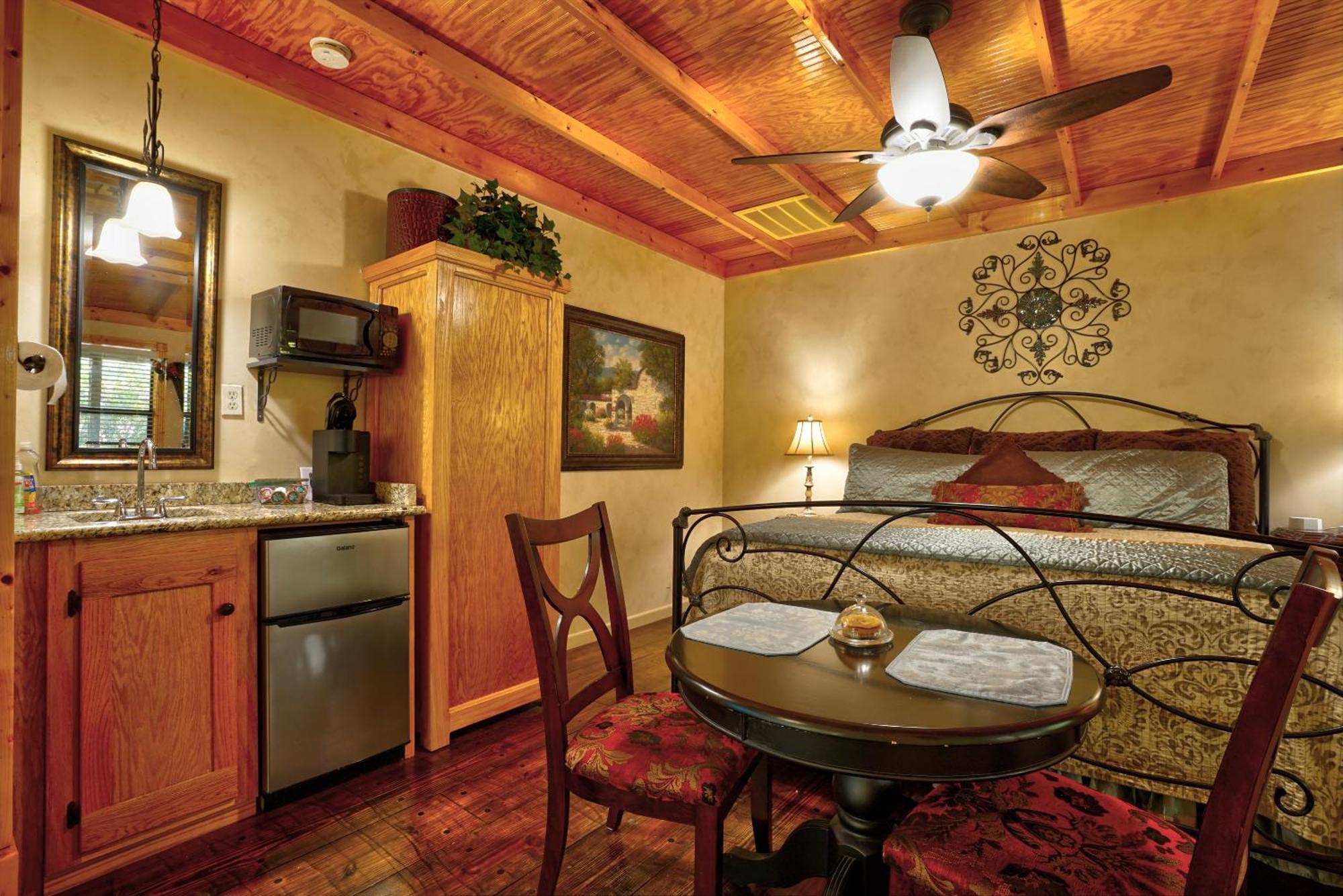 Bed And Breakfast On White Rock Creek Waco Εξωτερικό φωτογραφία