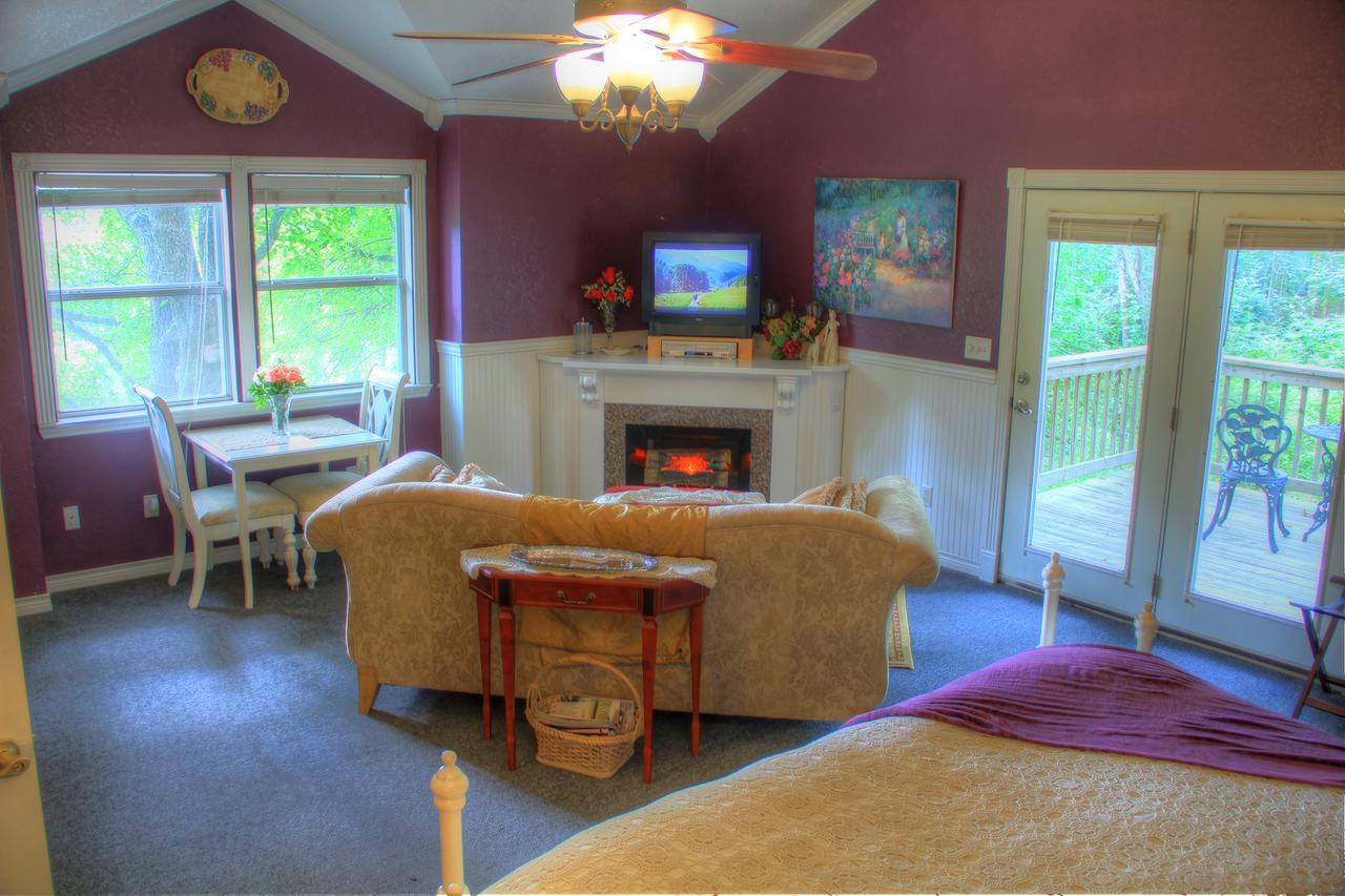 Bed And Breakfast On White Rock Creek Waco Εξωτερικό φωτογραφία