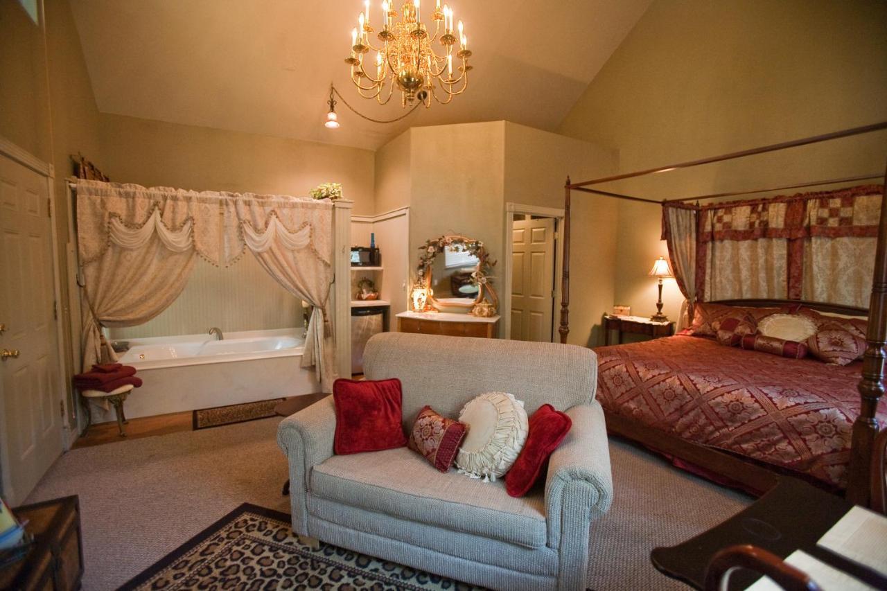Bed And Breakfast On White Rock Creek Waco Εξωτερικό φωτογραφία